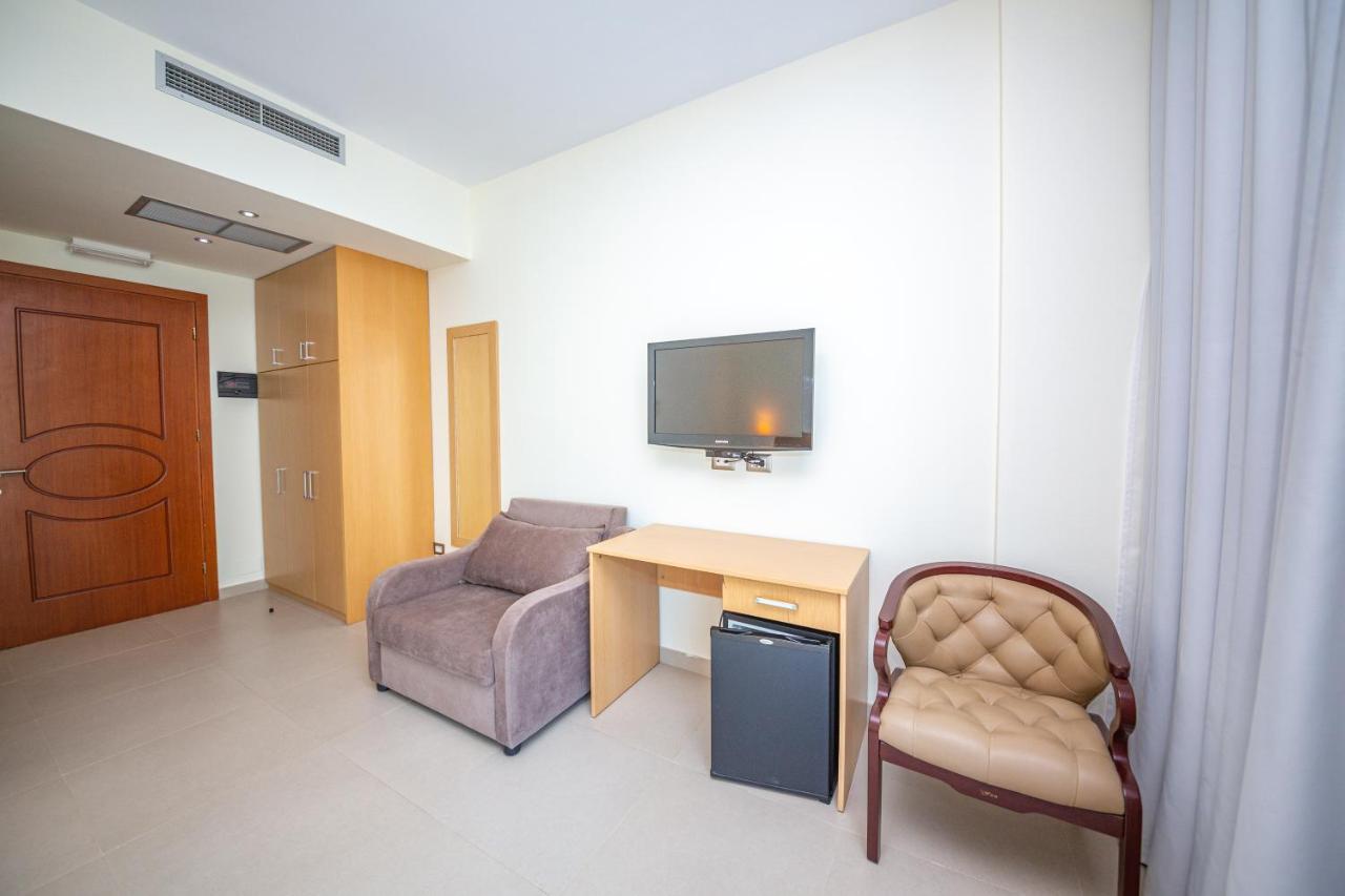 Hotel Borshi Eksteriør billede
