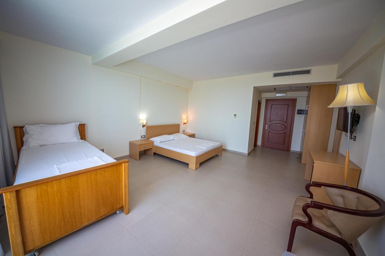Hotel Borshi Eksteriør billede