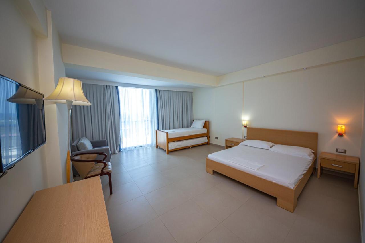 Hotel Borshi Eksteriør billede