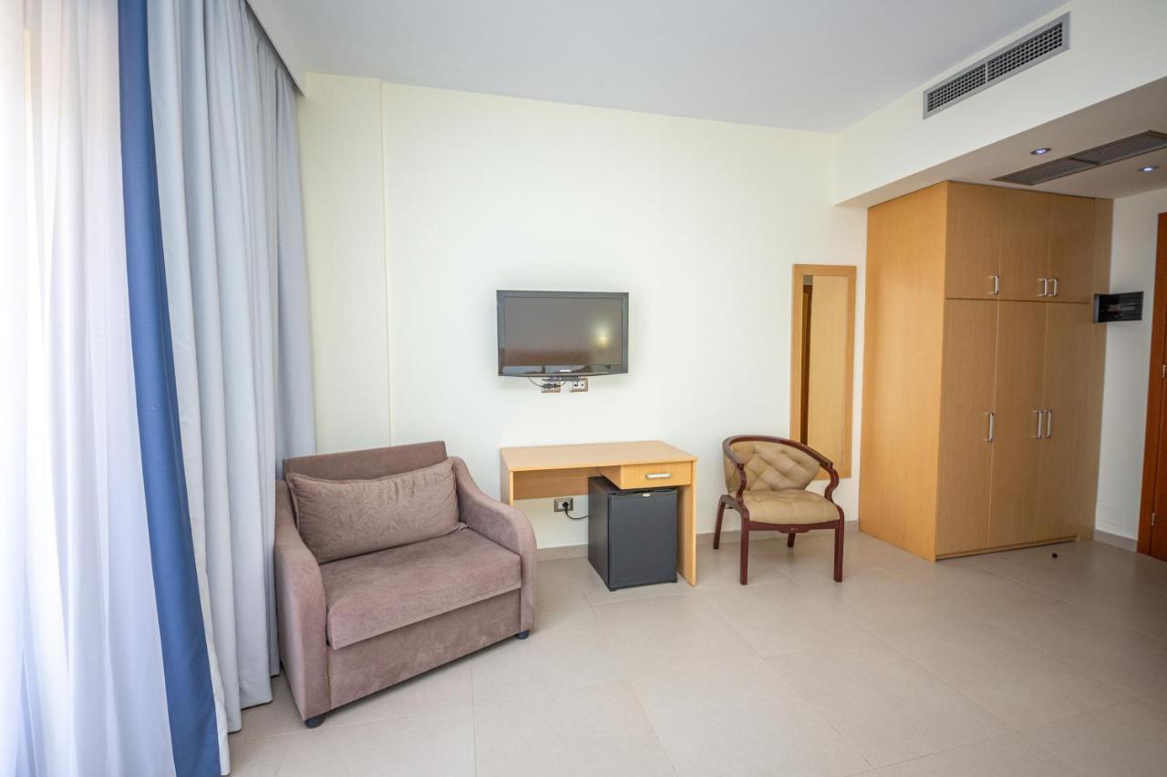 Hotel Borshi Eksteriør billede