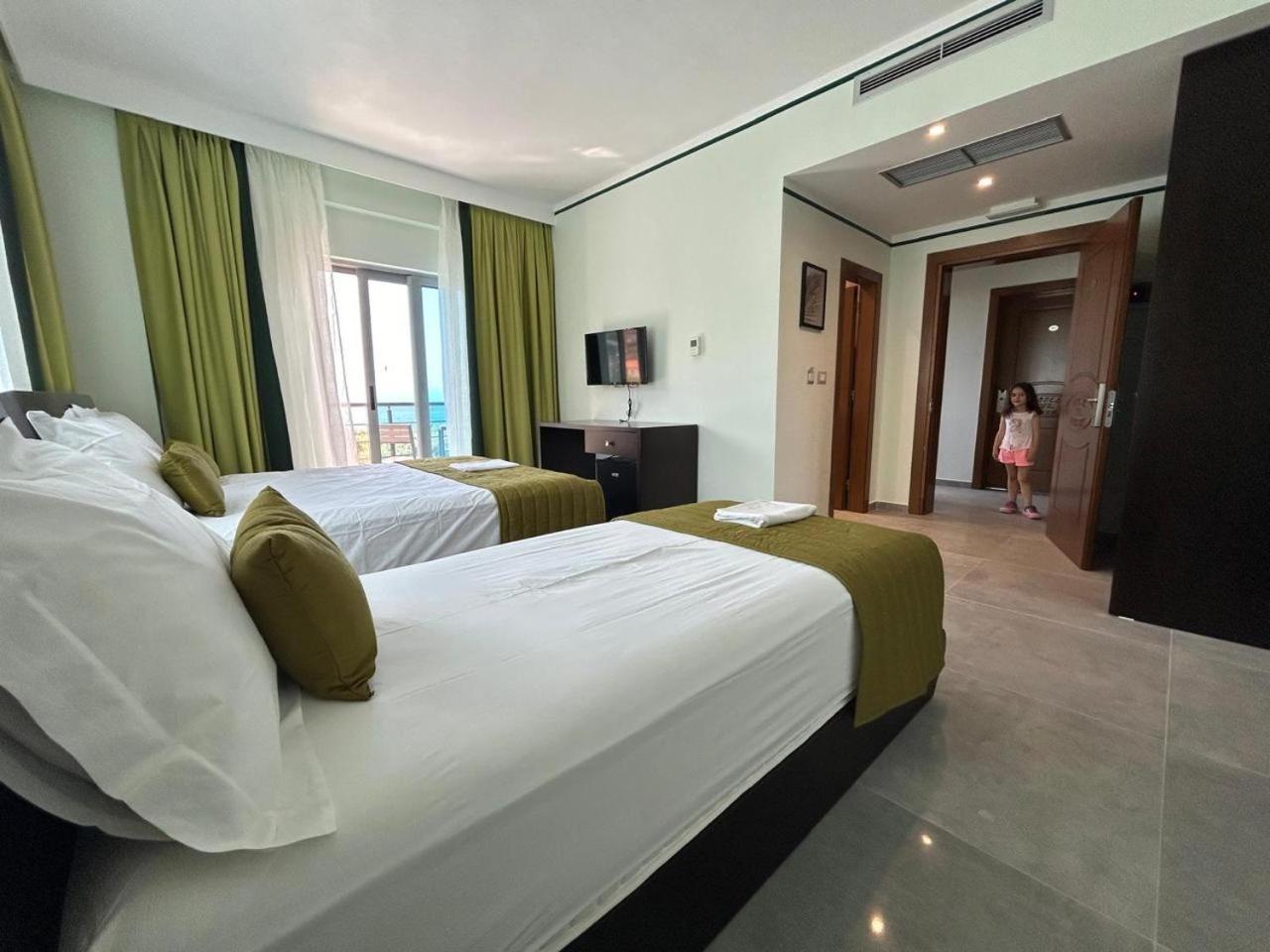 Hotel Borshi Eksteriør billede